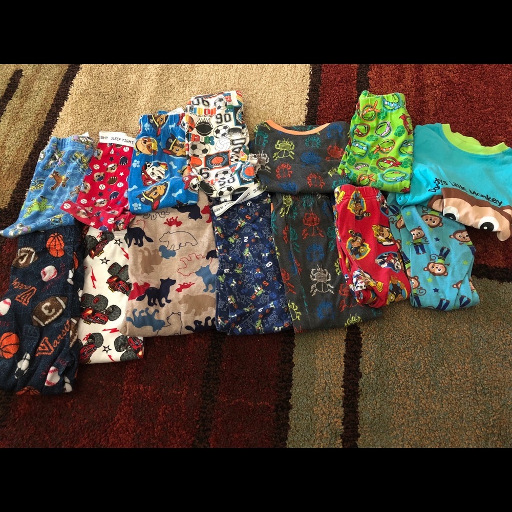 Boys pjs size 3T